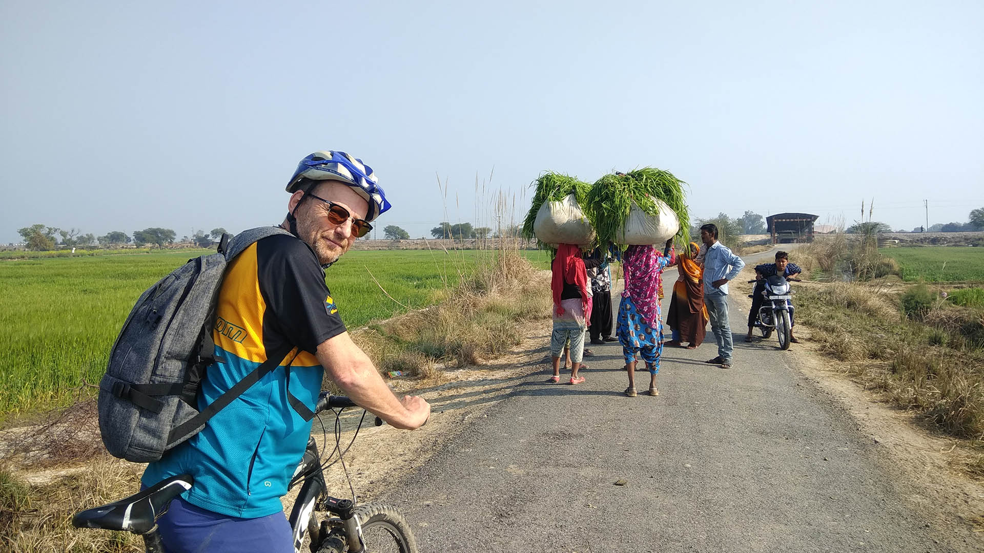 2 Days Delhi Agra cycle tour