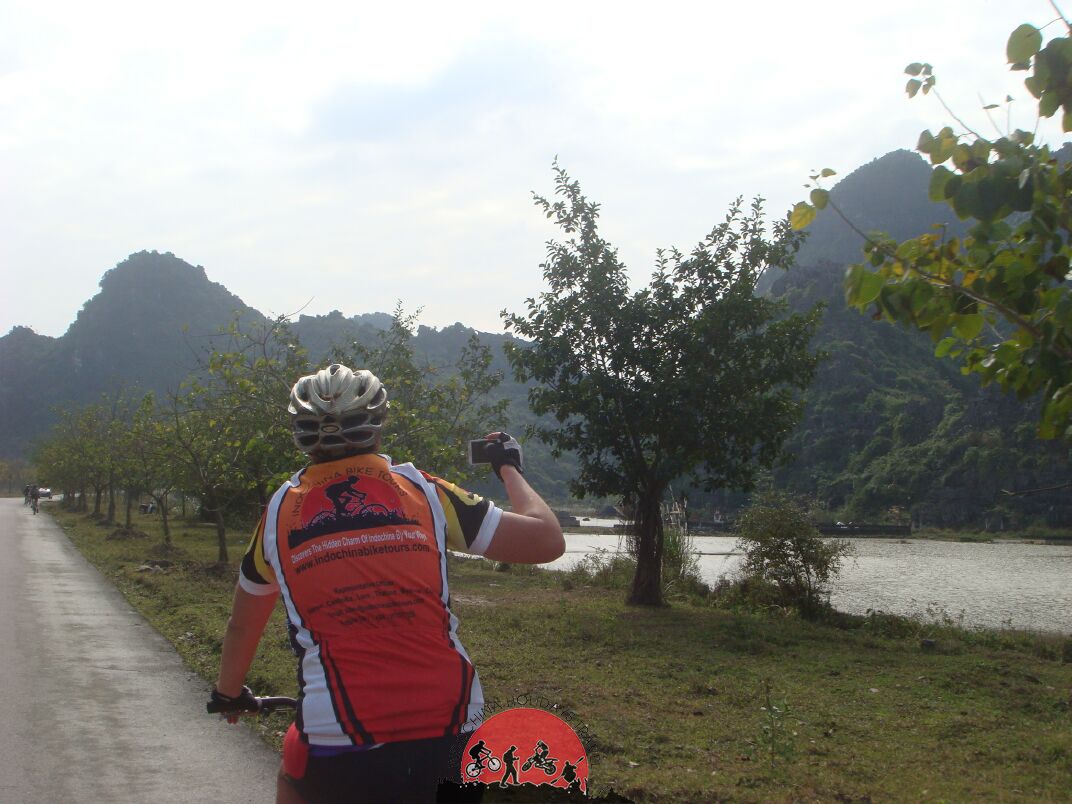 Hanoi Cycle Tour To Ninh Binh - 1 Day