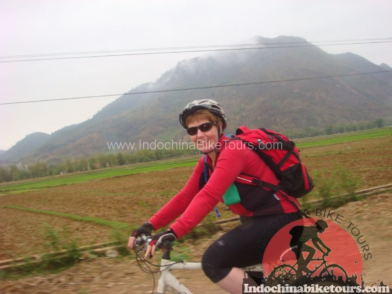 8 Days Southern Laos Cycling Tour