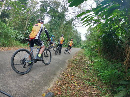 1 day Licao-licao Rural Mountain Cycle From Manila