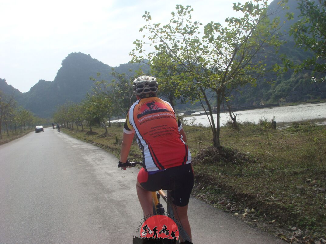 8 Days Sri Lanka Cycling to Visit Safari and Natural Trails