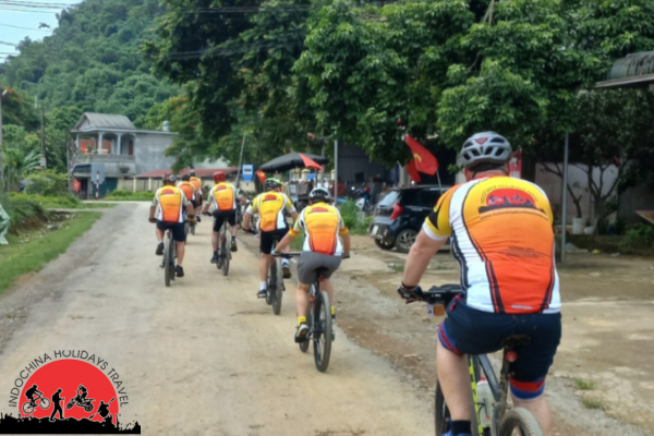 11 Days Hue Cycling To Hanoi