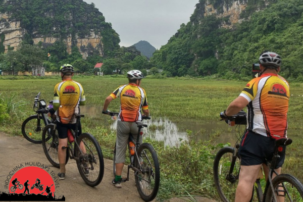 10 Days Hue Cycling To Highland Coffee and Elephant Lovers