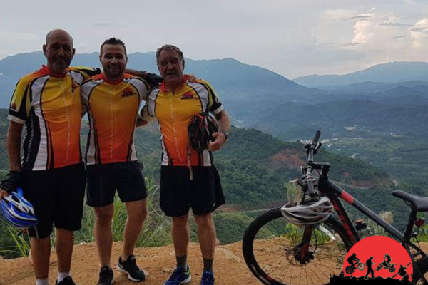 17 Days Northern Vietnam Easy Cycling and Trekking Tour